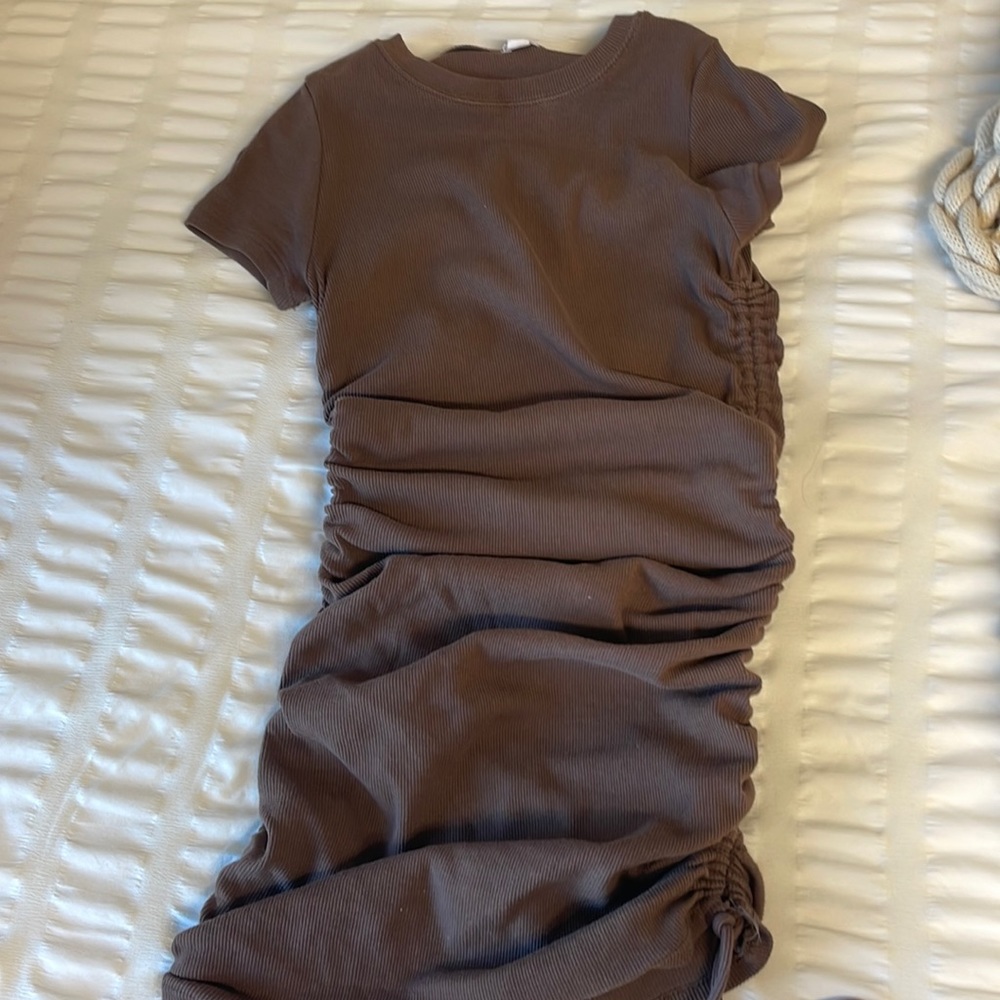 Perfect condition brown body con cinch dress